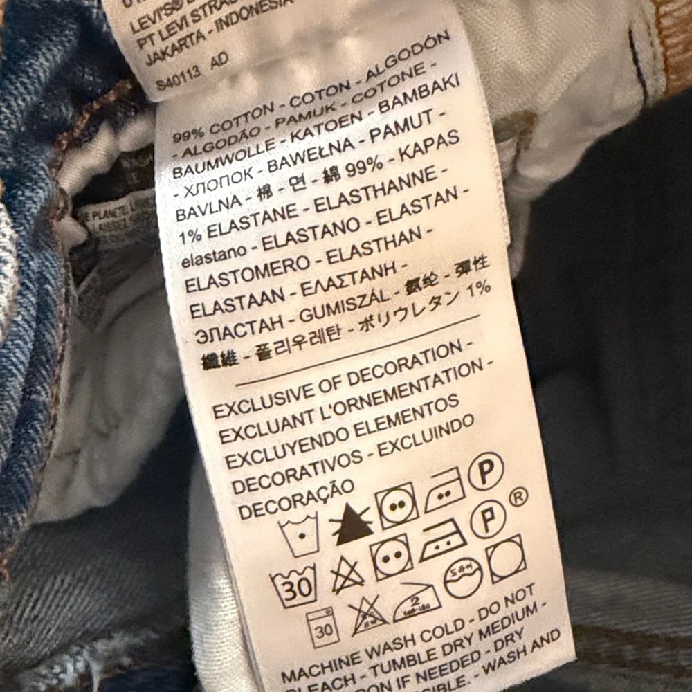 Levi's 501 S distressed blue jeans-EUC